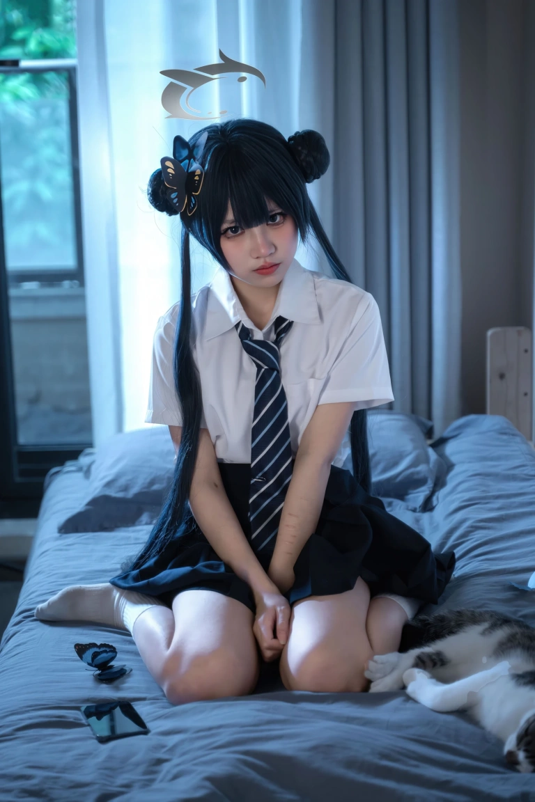 清水凪《蔚蓝档案 龙华妃咲JK》主题写真：52张全套美图