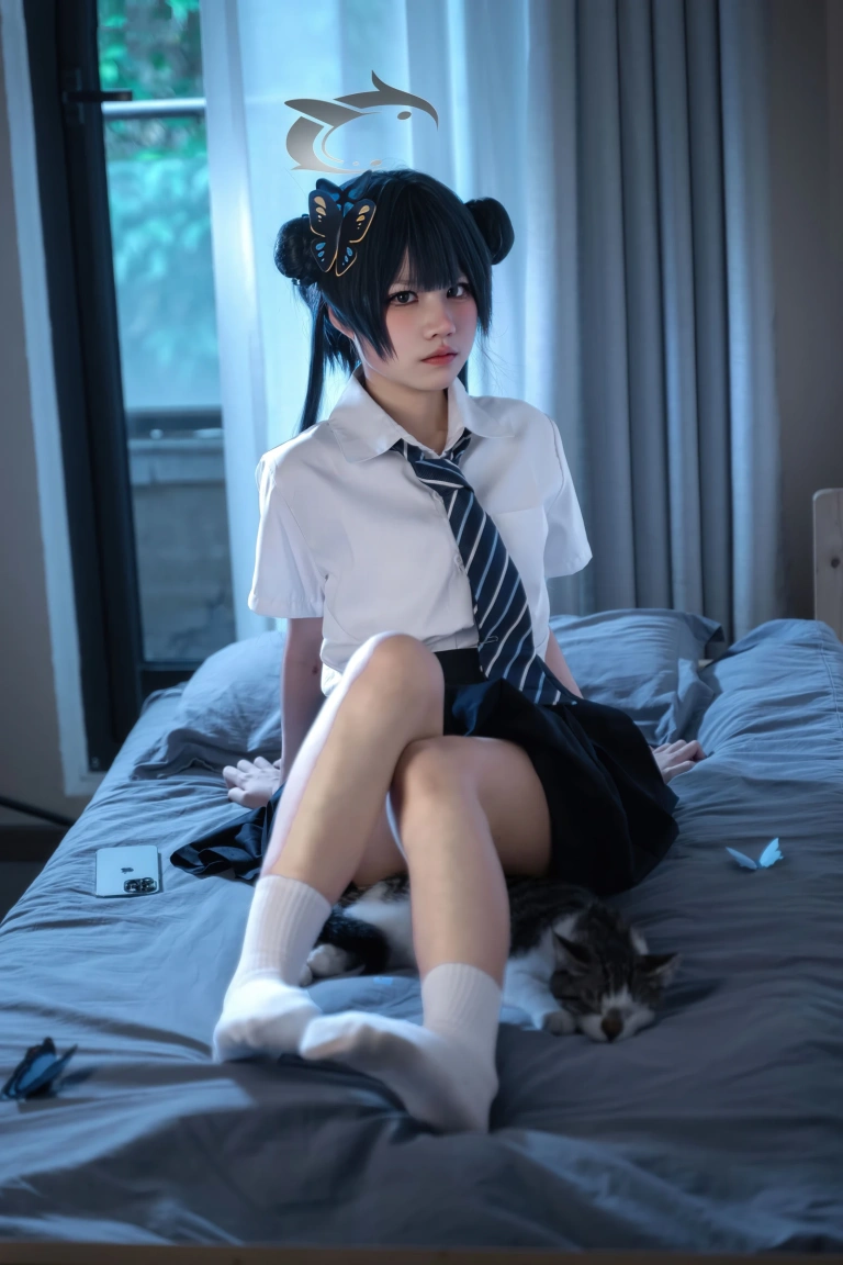 清水凪《蔚蓝档案 龙华妃咲JK》主题写真：52张全套美图