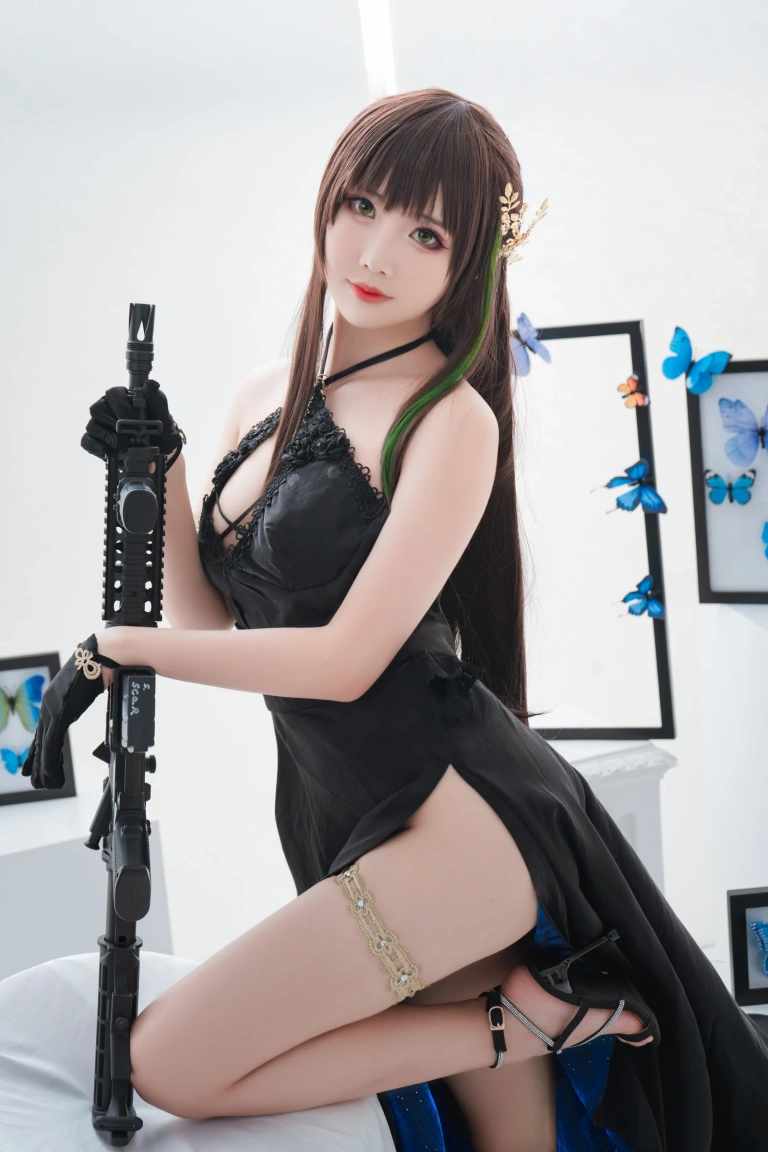 面饼仙儿《M4A1》主题写真：21张全套美图