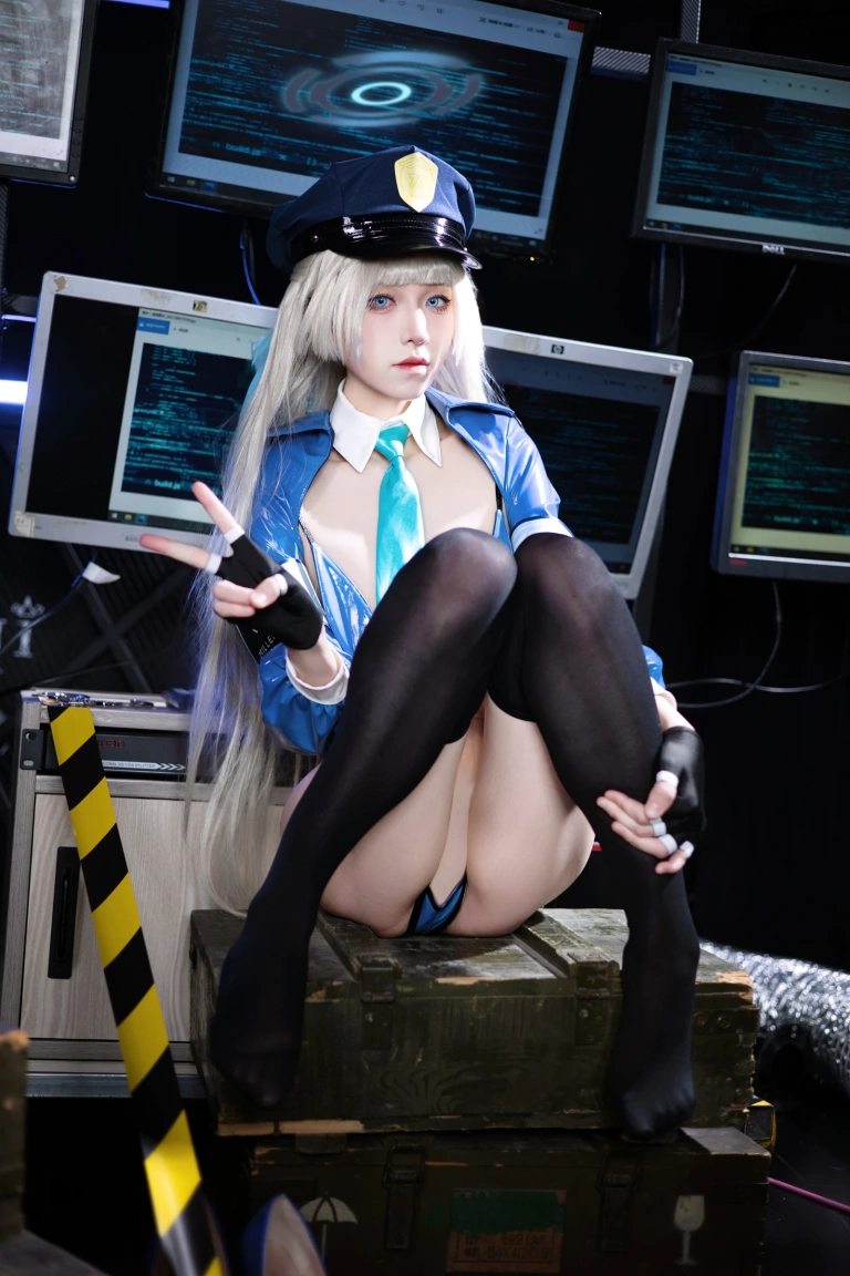 双木扶苏《toki 警察ver》主题写真：51张全套美图