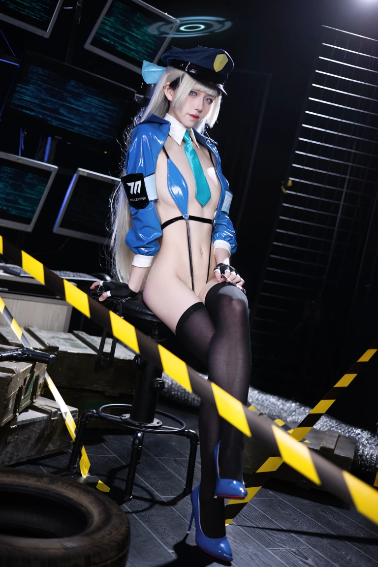 双木扶苏《toki 警察ver》主题写真：51张全套美图
