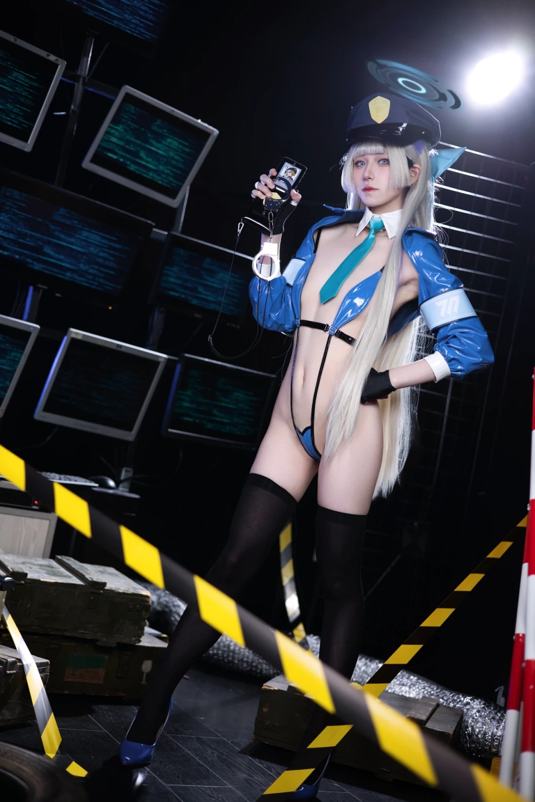 双木扶苏《toki 警察ver》主题写真：51张全套美图