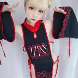 星之迟迟《VOL.2 幼齿僵尸包》主题写真：61张全套美图