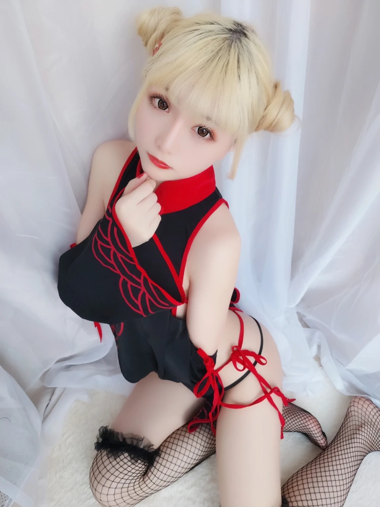 星之迟迟《VOL.2 幼齿僵尸包》主题写真：61张全套美图