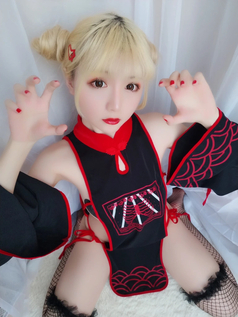 星之迟迟《VOL.2 幼齿僵尸包》主题写真：61张全套美图