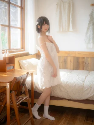 雫しずく《夏休み日記》主题写真：100张全套美图