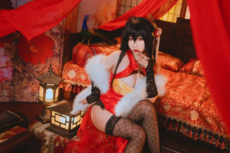 贞子蜜桃《大凤旗袍》主题写真：10张全套美图