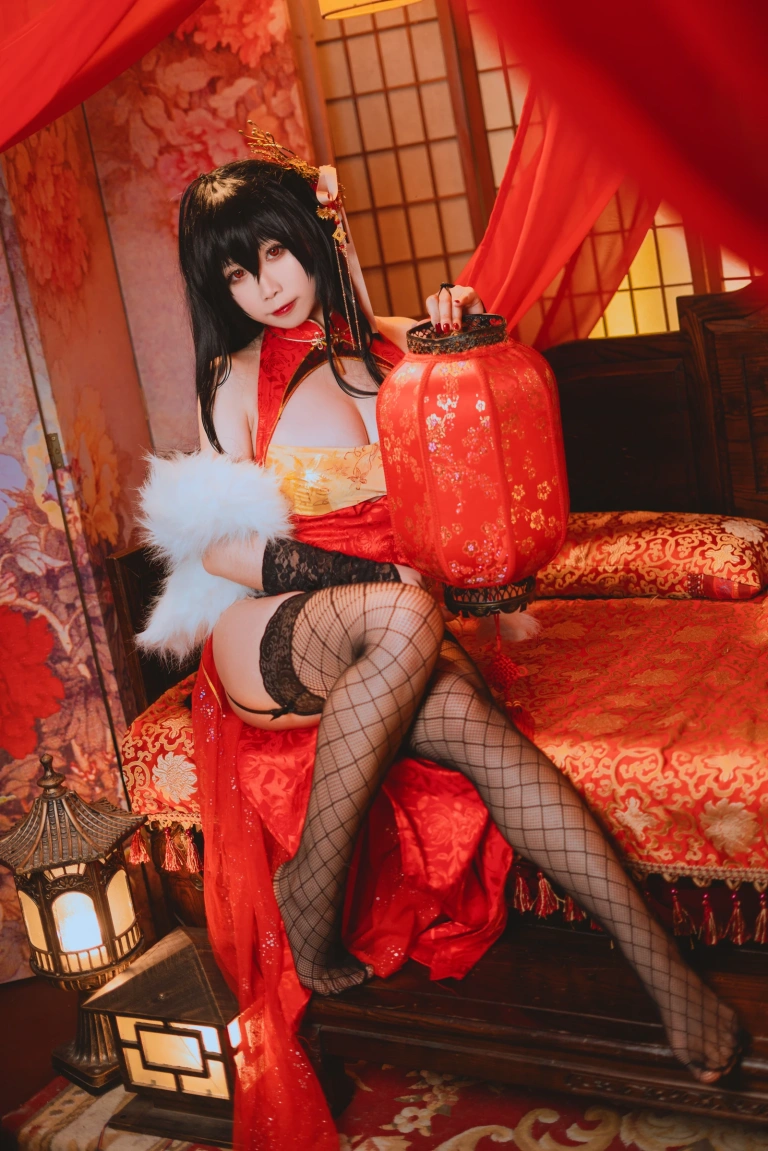 贞子蜜桃《大凤旗袍》主题写真：10张全套美图