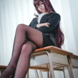 蜜汁猫裘《师匠教师》主题写真：11张全套美图
