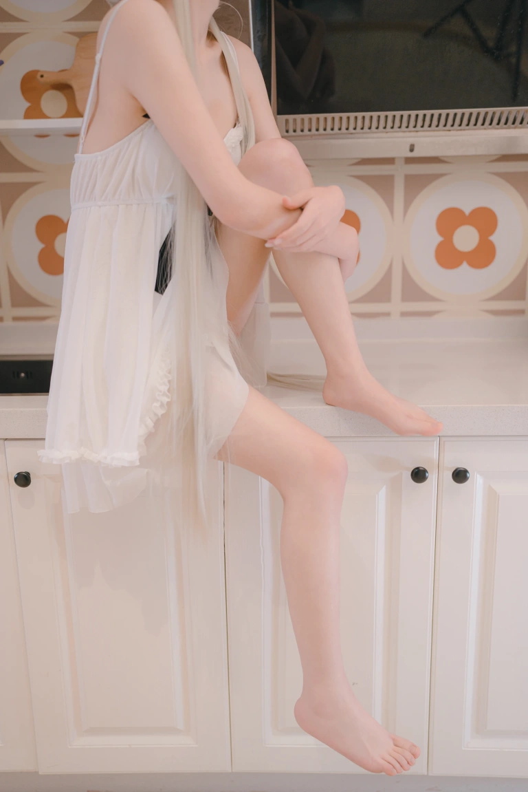 吃了个迟《穹妹》主题写真：125张全套美图