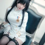阿半今天很开心《爱宕原皮》主题写真：24张全套美图