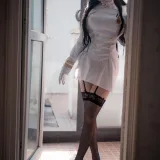 阿半今天很开心《爱宕原皮》主题写真：24张全套美图