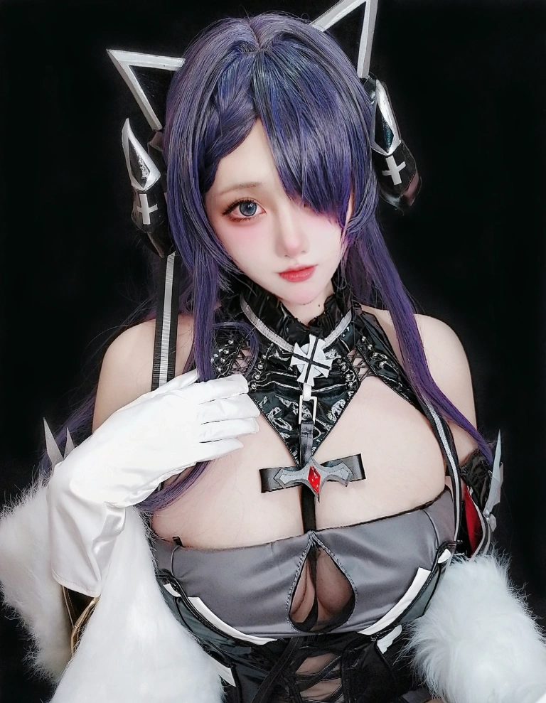 凛子酱《奥古斯特·冯·帕塞瓦尔》主题写真：24张全套美图