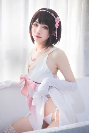 宮本桜《加藤惠浴室》主题写真：25张全套美图