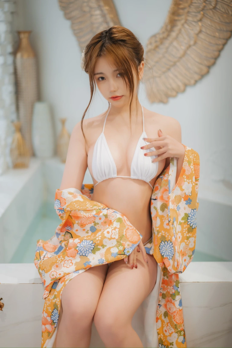 一北亦北《和服泳装》主题写真：26张全套美图，含1个视频