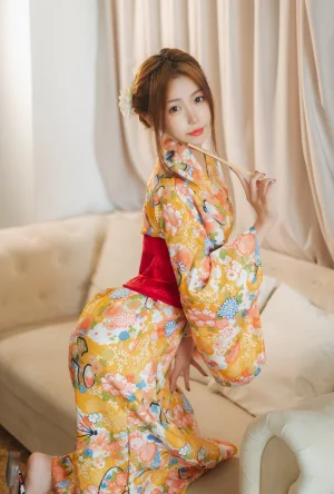 一北亦北《和服泳装》主题写真：26张全套美图，含1个视频