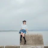 桜桃喵《耳畔的风》主题写真：27张全套美图