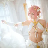 是一只熊仔《公主连结 草野优衣》主题写真：30张全套美图