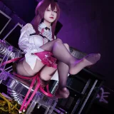双木扶苏《崩坏·星穹铁道 卡芙卡》主题写真：30张全套美图
