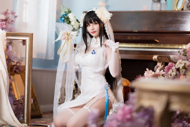 前羽《燕尔新婚》主题写真：30张全套美图