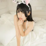 不呆猫&抖娘《牛奶》主题写真：35张全套美图