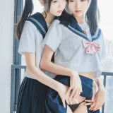木棉棉《她（制服×制服）（&桜桃喵）》主题写真：37张全套美图