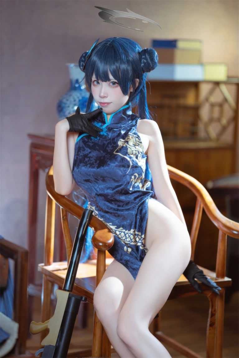 三無人型《碧蓝档案 妃咲旗袍》主题写真：42张全套美图