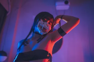 浅安安《黑胶带》主题写真：44张全套美图