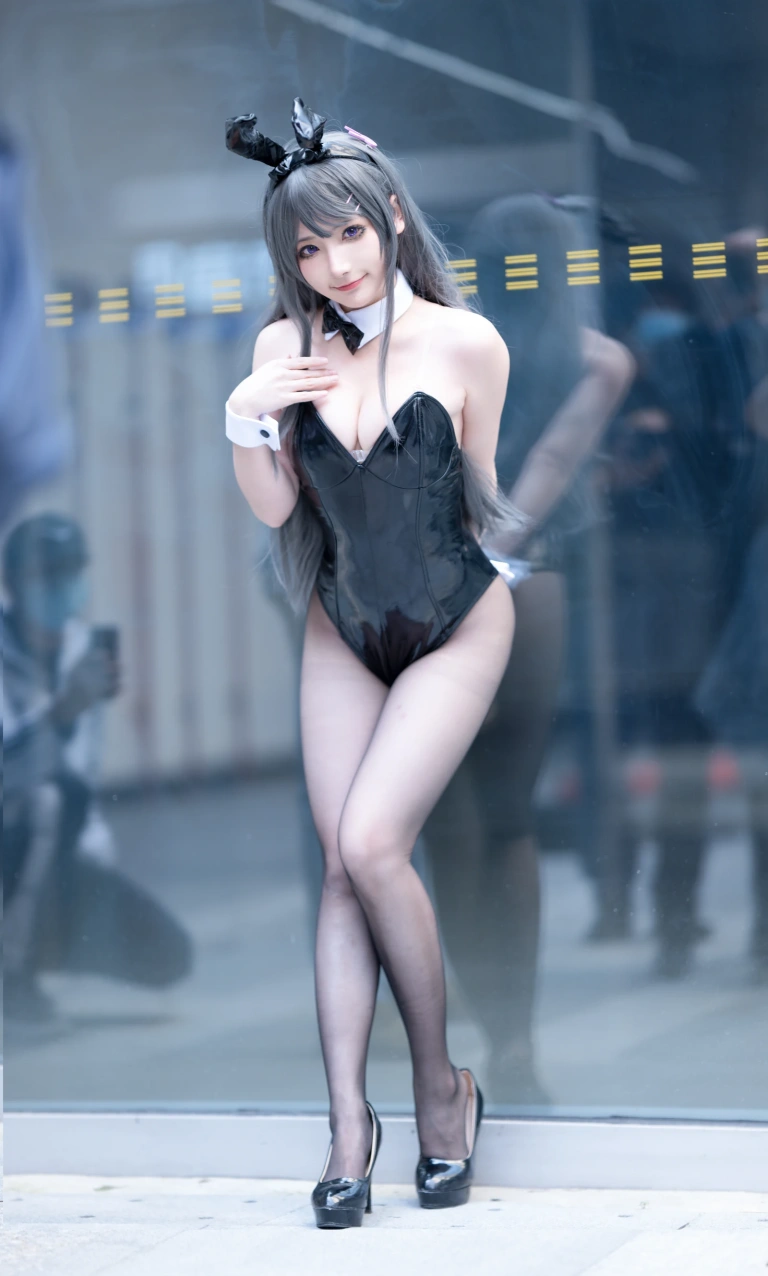 是三不是世《麻衣学姐》主题写真：60张全套美图，含1个视频