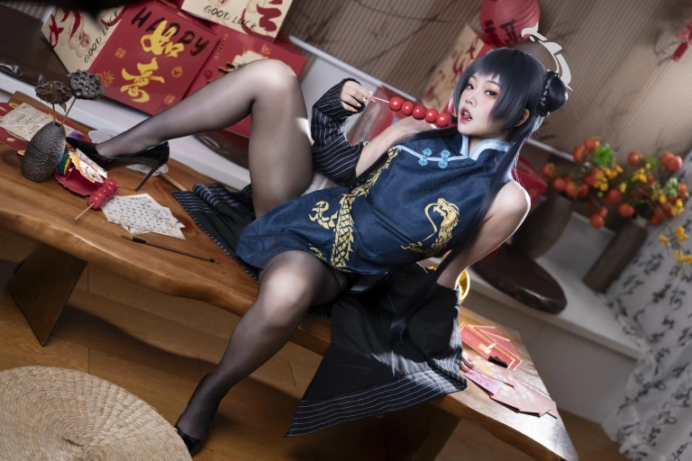 慢炖仓鼠球《妃咲》主题写真：80张全套美图