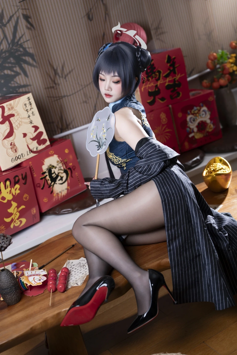 慢炖仓鼠球《妃咲》主题写真：80张全套美图