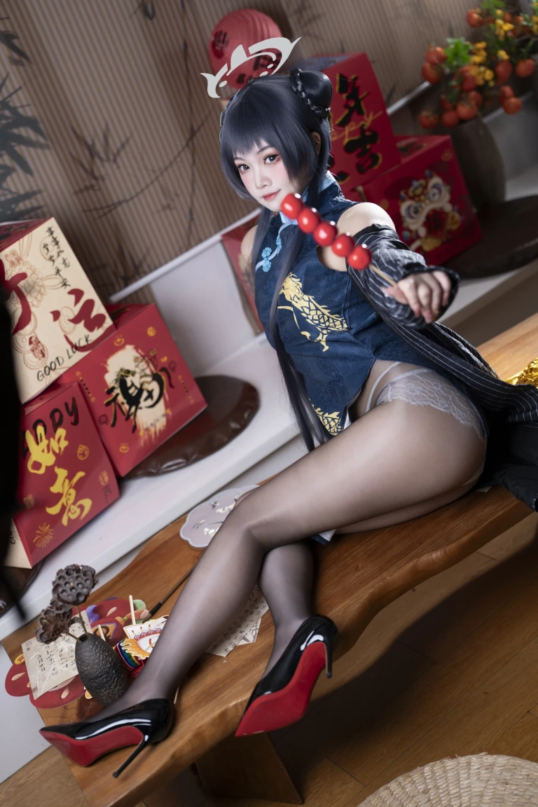 慢炖仓鼠球《妃咲》主题写真：80张全套美图