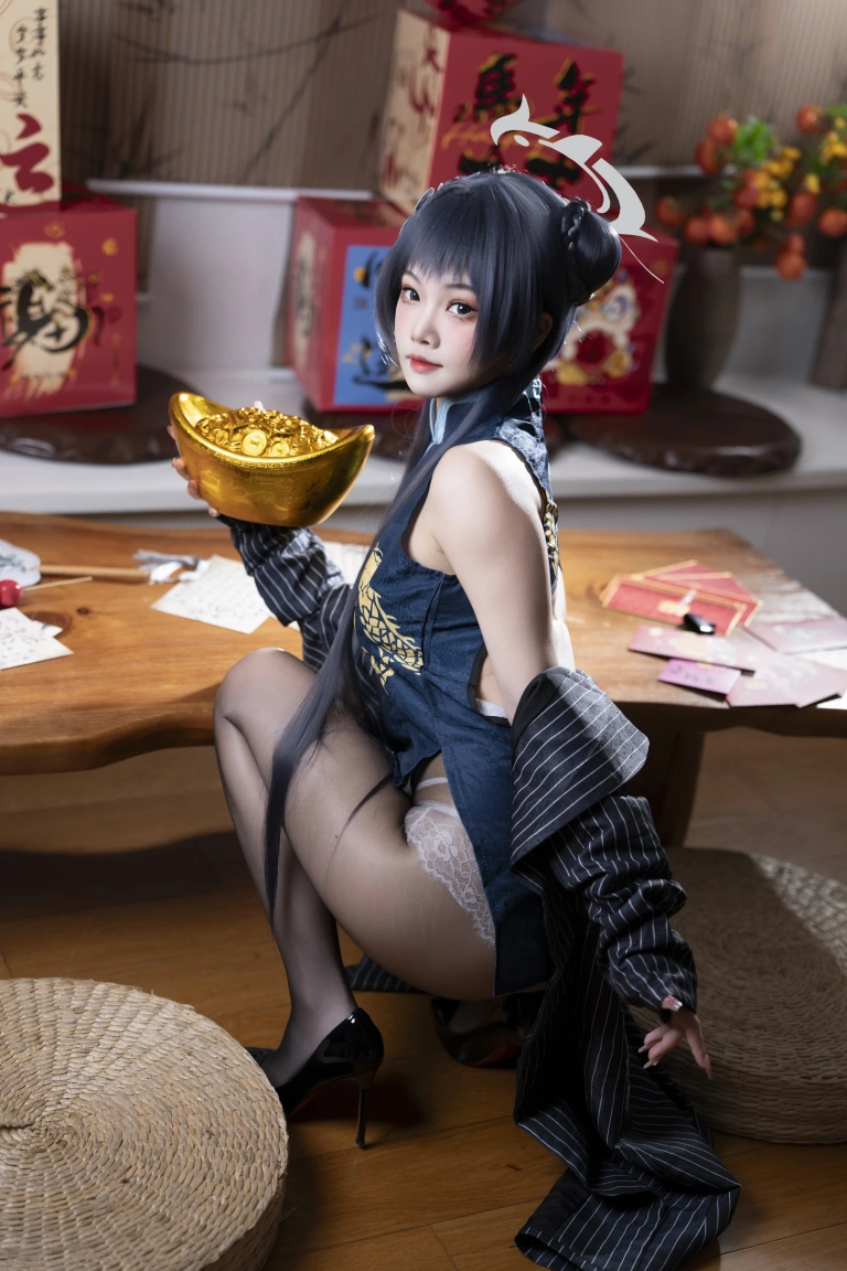 慢炖仓鼠球《妃咲》主题写真：80张全套美图