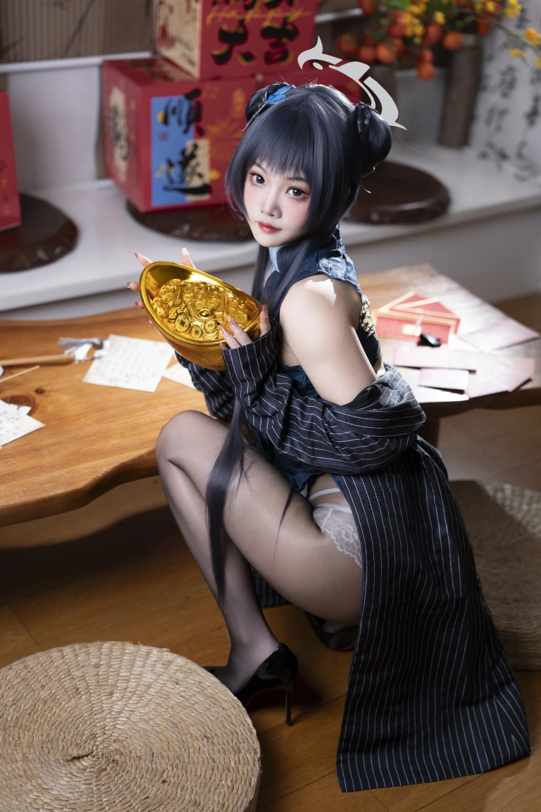 慢炖仓鼠球《妃咲》主题写真：80张全套美图