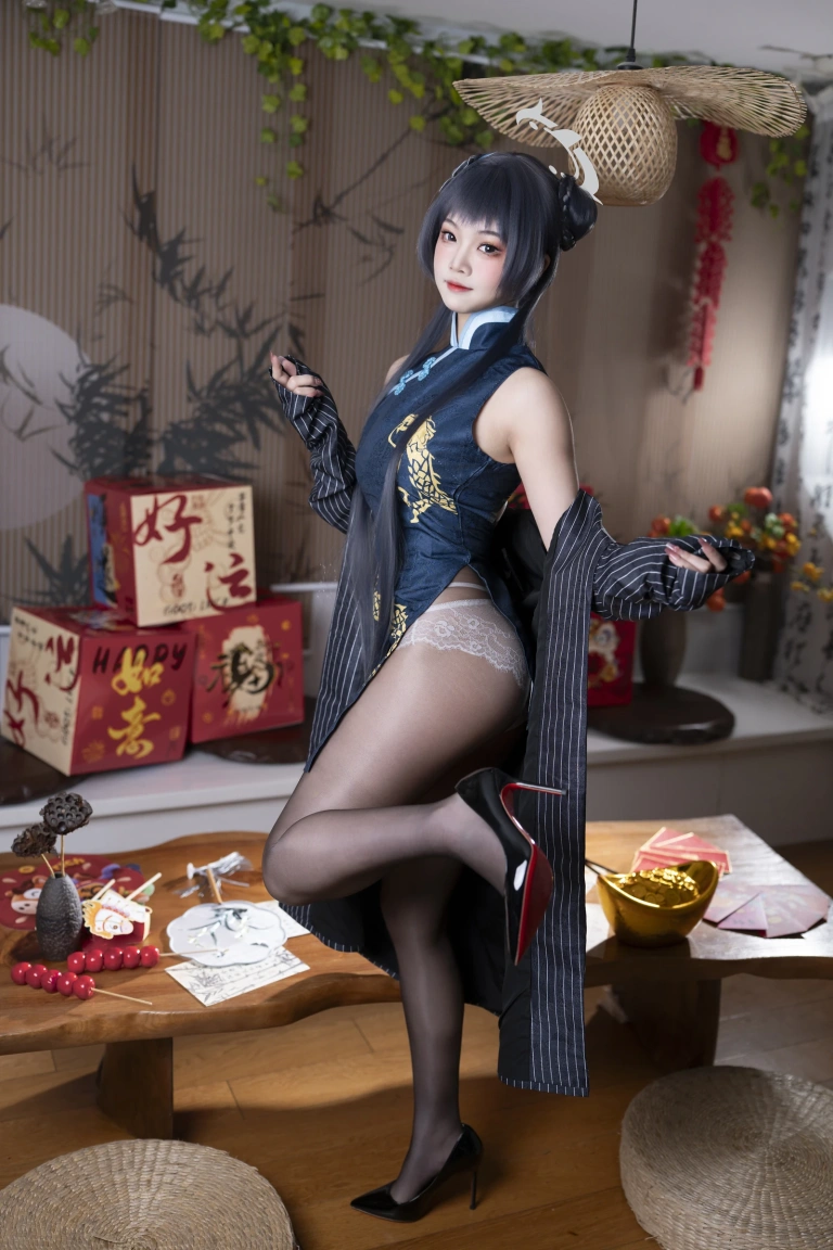 慢炖仓鼠球《妃咲》主题写真：80张全套美图