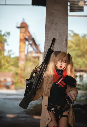 阿包也是兔娘《少女前线 HK21》主题写真：8张全套美图