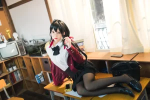 狐玖玖《碧蓝航线 大凤JK》主题写真：20张全套美图