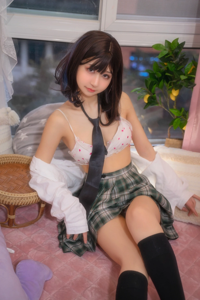 可可老师《放课后jk》主题写真：30张全套美图