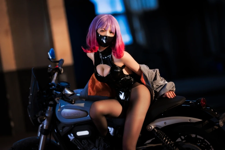 清青琴玖《LUNA》主题写真：35张全套美图