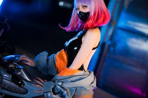 清青琴玖《LUNA》主题写真：35张全套美图