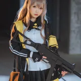 面饼仙儿《UMP45》主题写真：26张全套美图