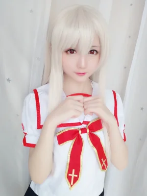 星之迟迟《VOL.3 伊莉雅同人包》主题写真：61张全套美图