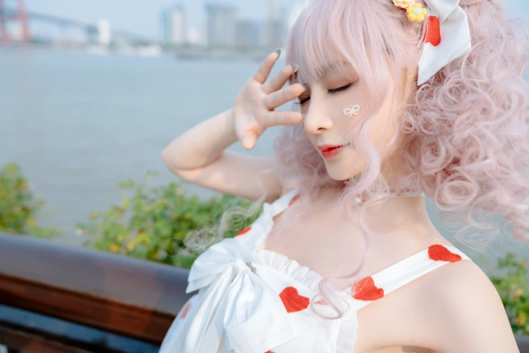 叉子宝宝《夏日》主题写真：12张全套美图