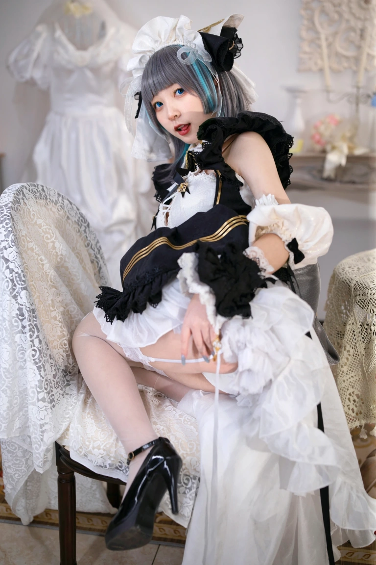 花铃《柴郡》主题写真：14张全套美图