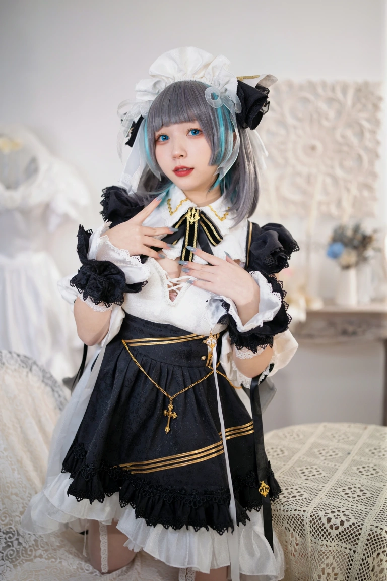 花铃《柴郡》主题写真：14张全套美图