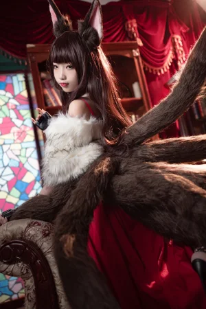 狐玖玖《碧蓝航线 赤城》主题写真：17张全套美图