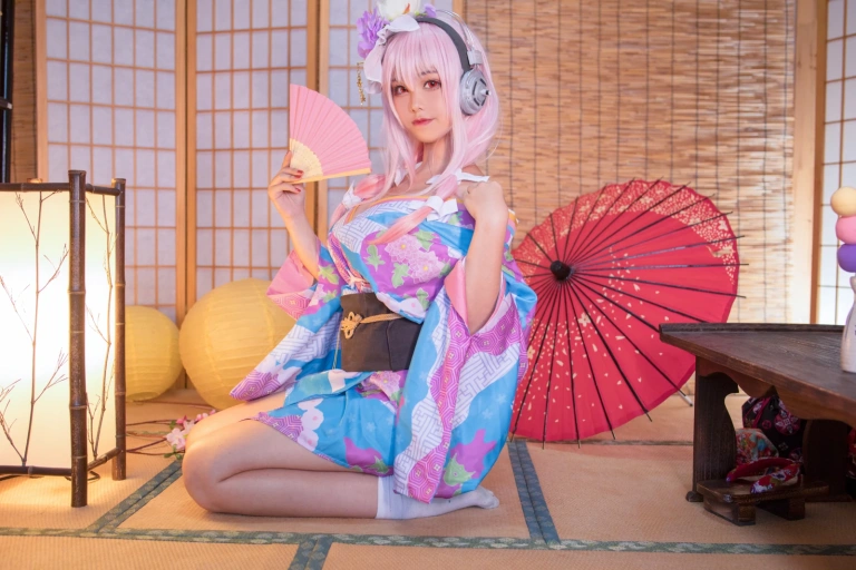 蜜汁猫裘《索尼子和服》主题写真：19张全套美图