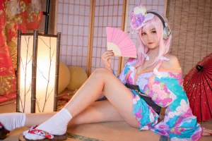 蜜汁猫裘《索尼子和服》主题写真：19张全套美图