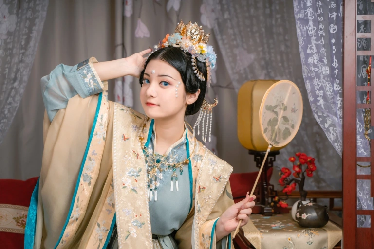许枳《小公主》主题写真：21张全套美图
