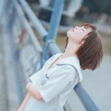 河豚抚子《和春天有个约会》主题写真：22张全套美图